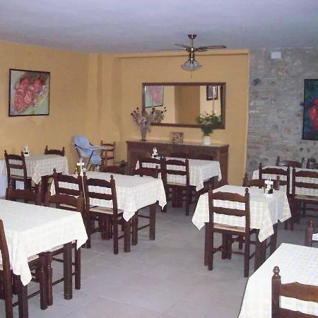 Mas Sant Pere Pescador