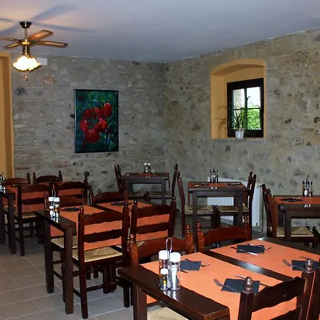 Country house Mas Sant Pere Pescador